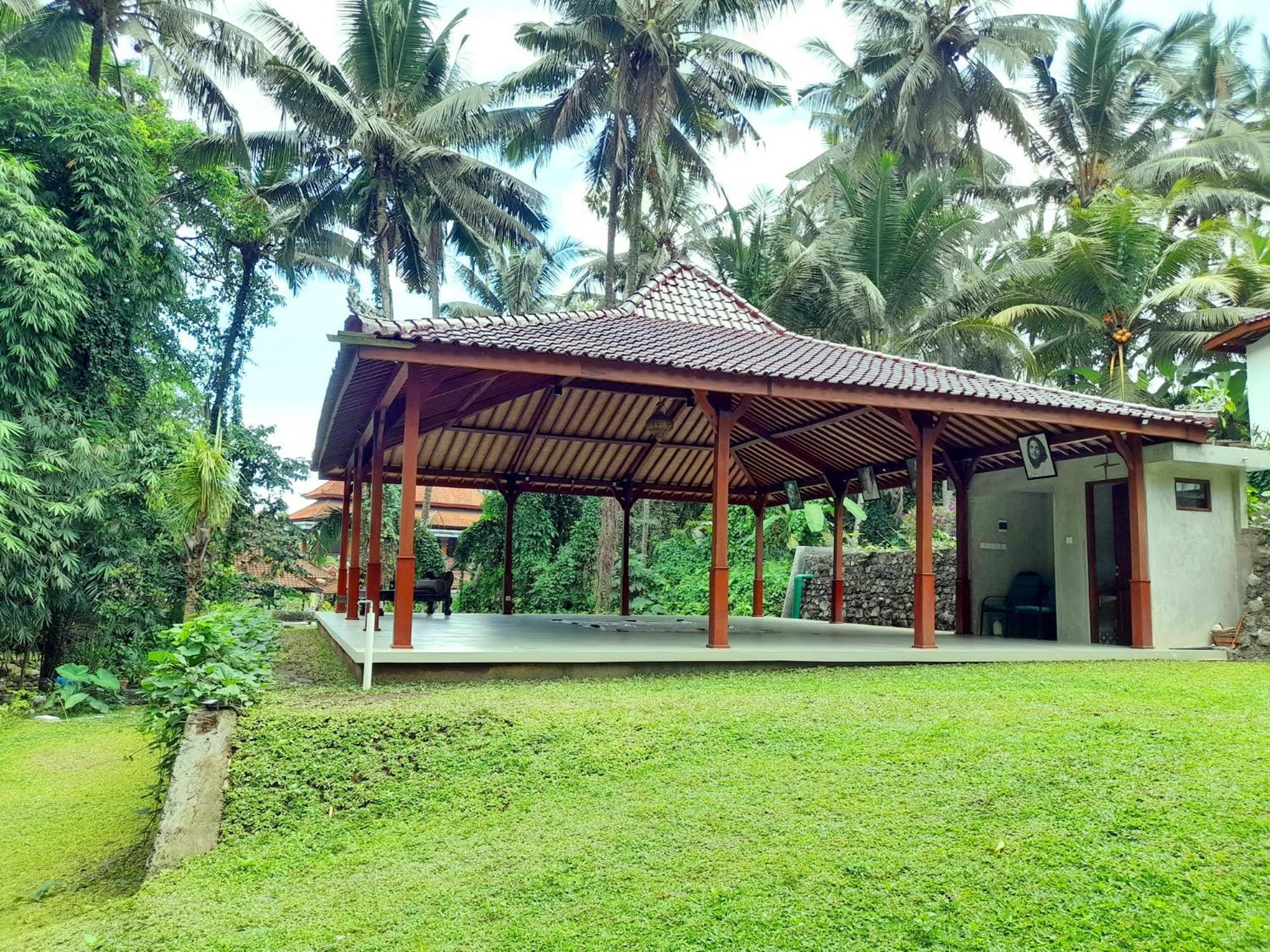 As I Am Ubud Retreat ภายนอก รูปภาพ